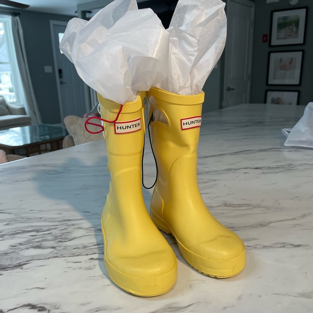Hunter boots toddler size 9 NWOT